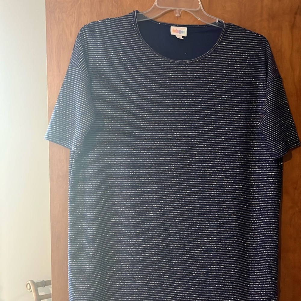 LulaRoe Irma Tunic Top , size small